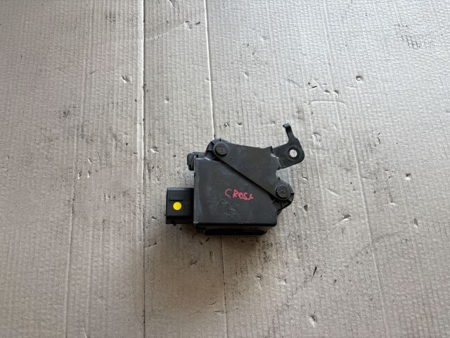 bontott OPEL CROSSLAND X Start / Stop Vezérlő Modul