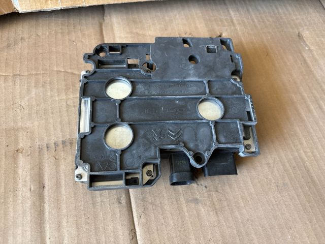 bontott OPEL CROSSLAND X Start / Stop Vezérlő Modul