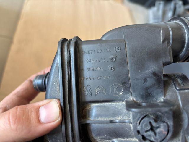 bontott OPEL CROSSLAND X Termosztátház