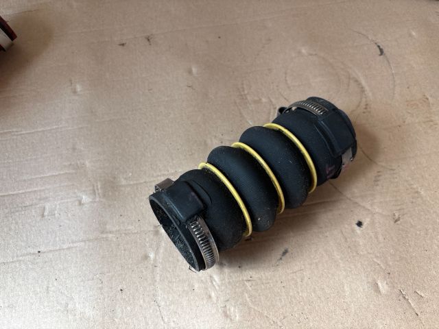 bontott OPEL CROSSLAND X Turbócső