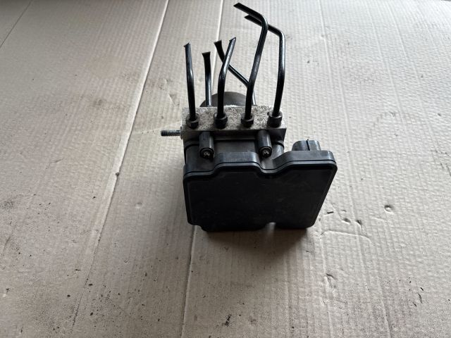 bontott OPEL CROSSLAND X ABS Kocka