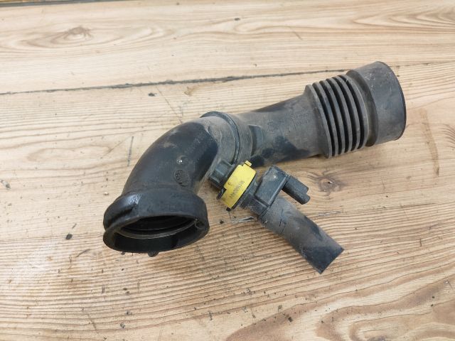 bontott OPEL CROSSLAND X Légbeömlő Cső