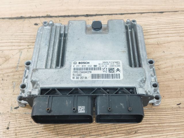 bontott OPEL CROSSLAND X Motorvezérlő