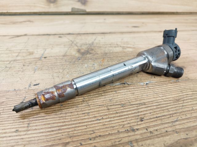 bontott OPEL CROSSLAND X Porlasztó (1 db)