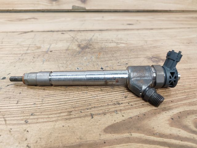 bontott OPEL CROSSLAND X Porlasztó (1 db)