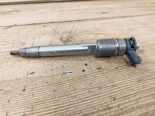 bontott OPEL CROSSLAND X Porlasztó (1 db)