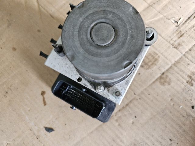 bontott OPEL CROSSLAND X ABS Kocka