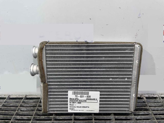 bontott OPEL CROSSLAND X Fűtőradiátor