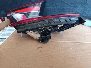 bontott OPEL CROSSLAND X Bal Belső Hátsó Lámpa