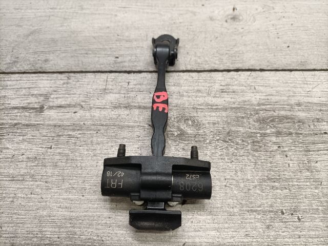 bontott OPEL CROSSLAND X Bal első Ajtóhatároló