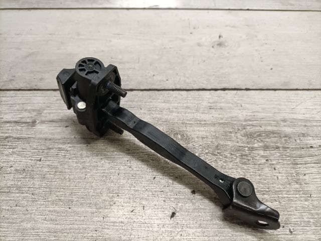 bontott OPEL CROSSLAND X Bal első Ajtóhatároló