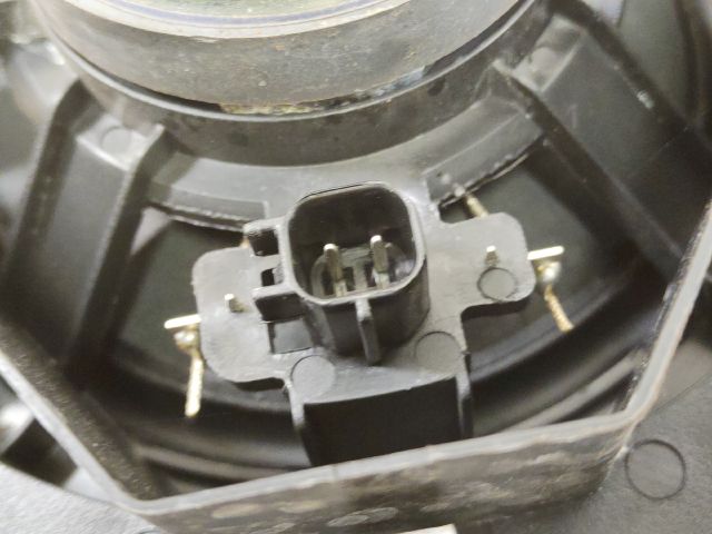 bontott OPEL CROSSLAND X Bal első Hangszóró