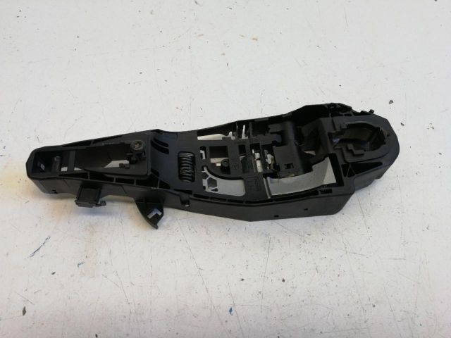 bontott OPEL CROSSLAND X Bal első Külső Kilincsfészek