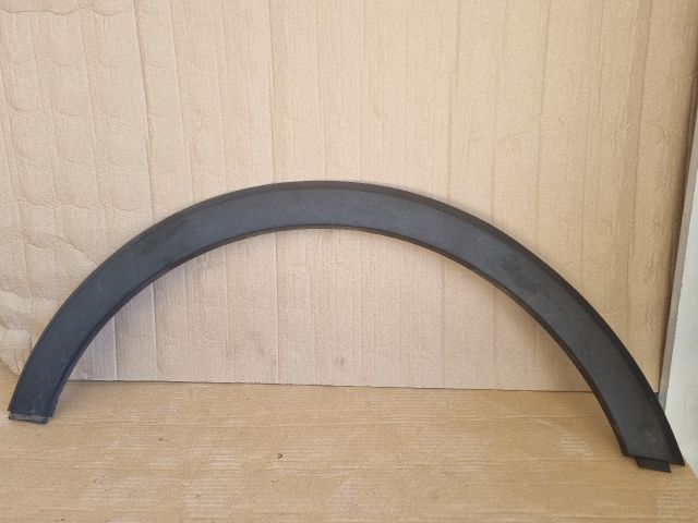 bontott OPEL CROSSLAND X Bal első Sárvédő Szélesítő