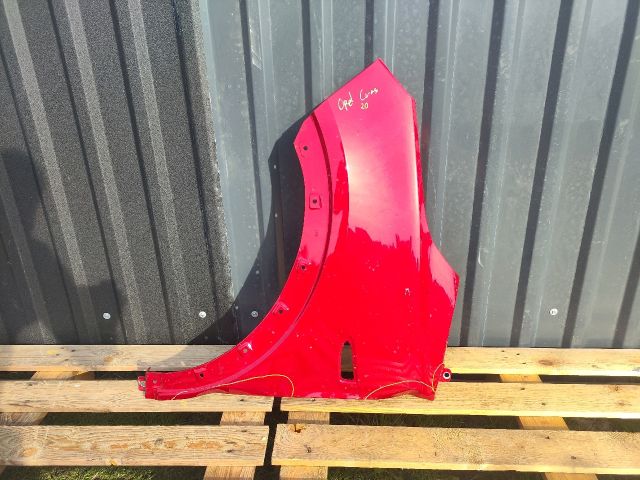 bontott OPEL CROSSLAND X Bal első Sárvédő