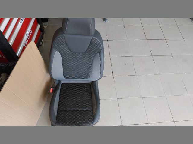 bontott OPEL CROSSLAND X Bal első Ülés