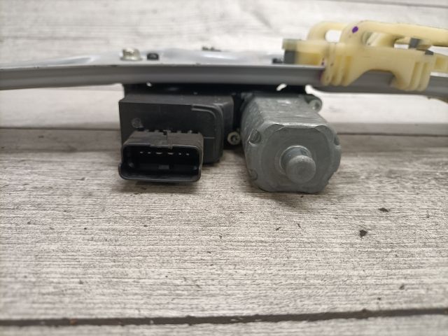 bontott OPEL CROSSLAND X Bal hátsó Ablakemelő Szerkezet (Elektromos)