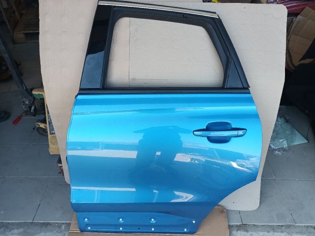 bontott OPEL CROSSLAND X Bal hátsó Ajtó (Részeivel)