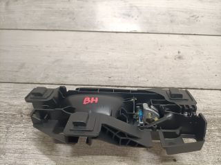 bontott OPEL CROSSLAND X Bal hátsó Belső Kilincs