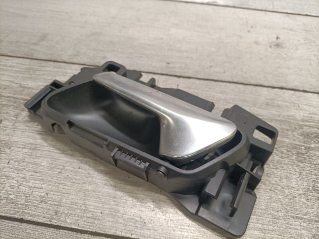 bontott OPEL CROSSLAND X Bal hátsó Belső Kilincs