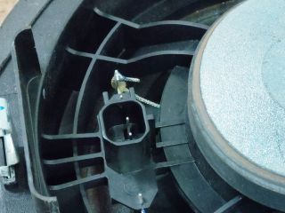 bontott OPEL CROSSLAND X Bal hátsó Hangszóró