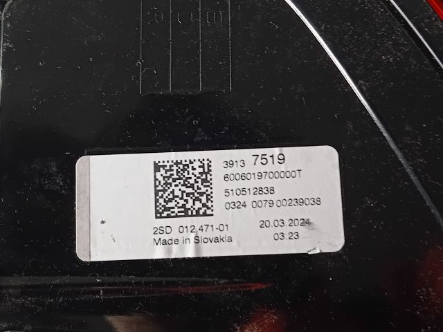 bontott OPEL CROSSLAND X Bal Hátsó Lámpa