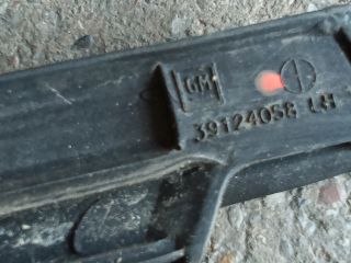 bontott OPEL CROSSLAND X Bal hátsó Vízlehúzó Gumicsík