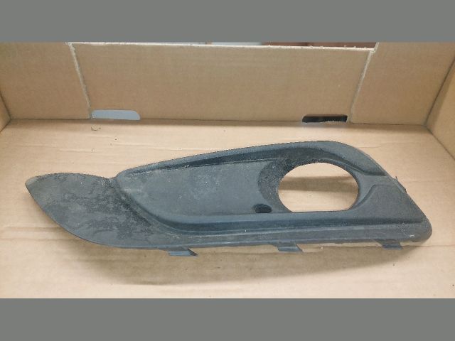 bontott OPEL CROSSLAND X Bal Ködlámpa Rács