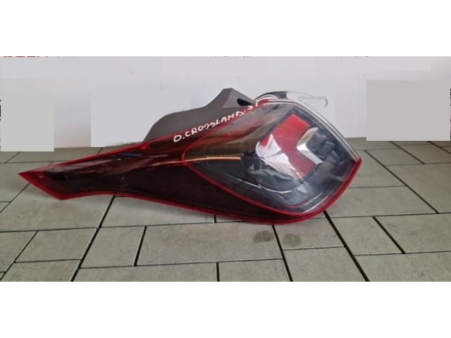 bontott OPEL CROSSLAND X Bal Külső Hátsó Lámpa