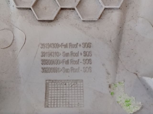 bontott OPEL CROSSLAND X Beltér Világítás Első