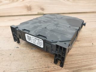 bontott OPEL CROSSLAND X Biztosítéktábla Utastér