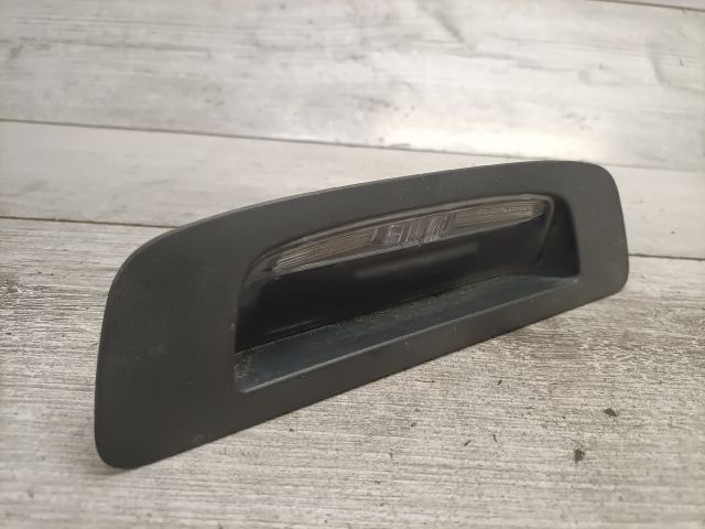 bontott OPEL CROSSLAND X Csomagtér Nyitó Kar / Gomb