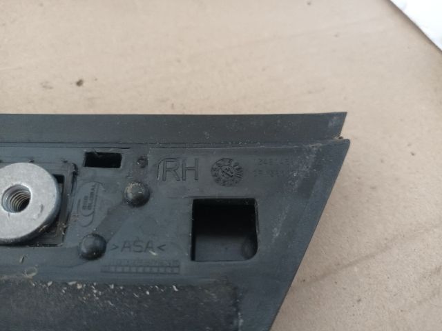 bontott OPEL CROSSLAND X Csomagtérajtó Díszléc