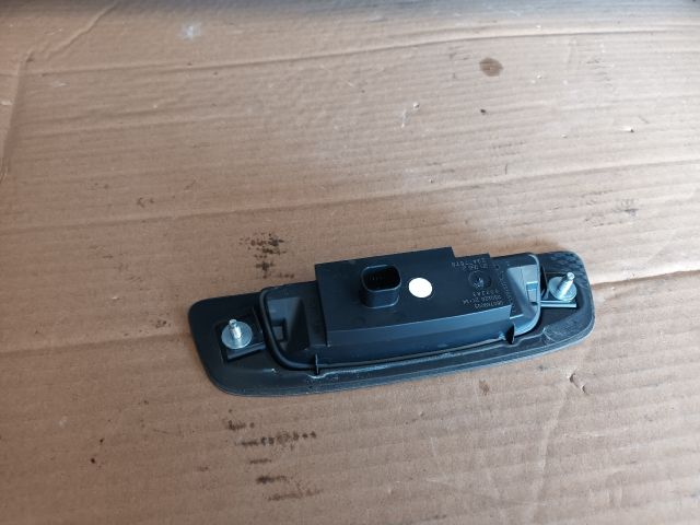 bontott OPEL CROSSLAND X Csomagtérajtó Kapcsoló