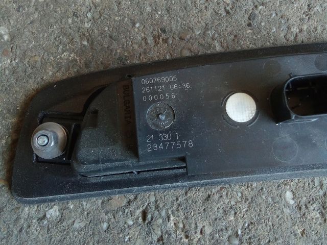 bontott OPEL CROSSLAND X Csomagtérajtó Kapcsoló