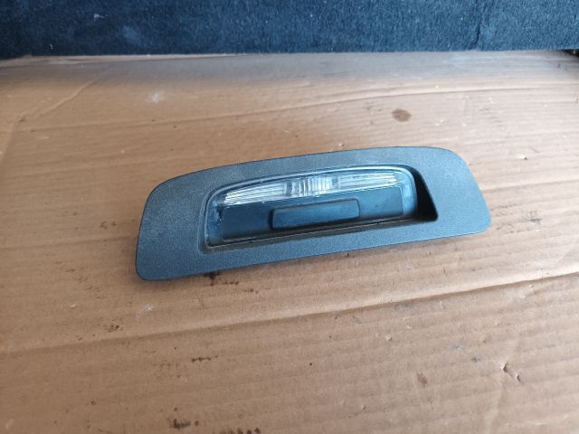 bontott OPEL CROSSLAND X Csomagtérajtó Kapcsoló