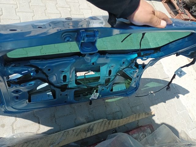 bontott OPEL CROSSLAND X Csomagtérajtó (Üres lemez)