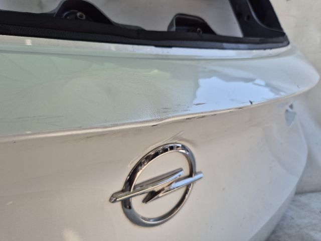 bontott OPEL CROSSLAND X Csomagtérajtó (Üres lemez)