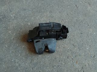 bontott OPEL CROSSLAND X Csomagtérajtó Zárszerkezet