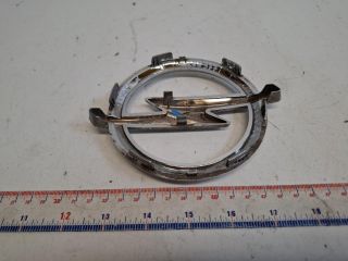 bontott OPEL CROSSLAND X Első Embléma