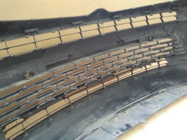 bontott OPEL CROSSLAND X Első Lökhárító (Üresen)