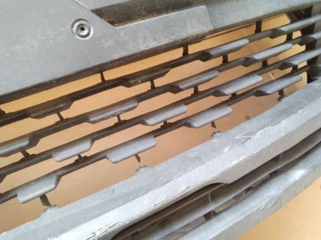 bontott OPEL CROSSLAND X Első Lökhárító (Üresen)