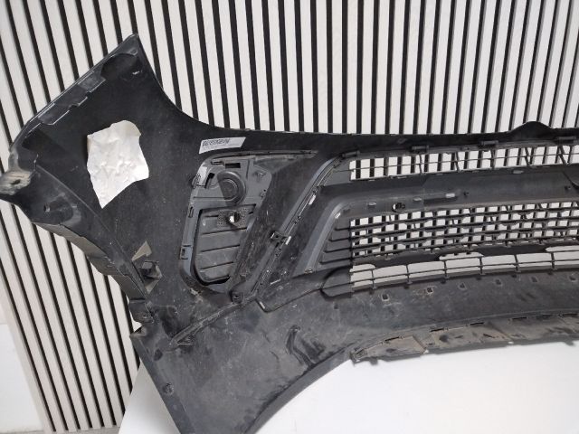 bontott OPEL CROSSLAND X Első Lökhárító (Üresen)