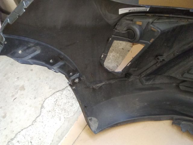 bontott OPEL CROSSLAND X Első Lökhárító (Üresen)