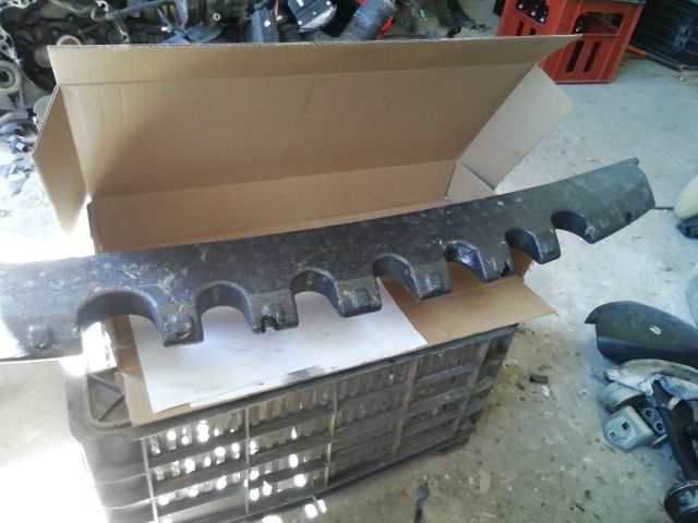 bontott OPEL CROSSLAND X Első Lökhárító Ütközés Elnyelő Hab