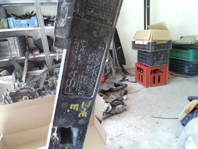 bontott OPEL CROSSLAND X Első Lökhárító Ütközés Elnyelő Hab