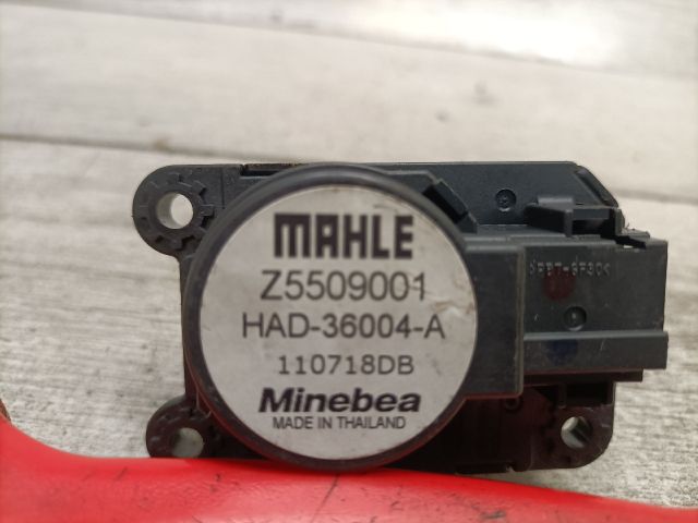 bontott OPEL CROSSLAND X Fűtés Állító Motor