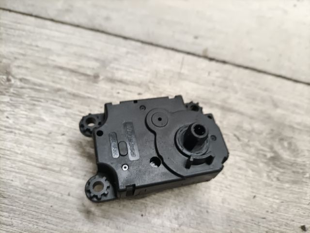 bontott OPEL CROSSLAND X Fűtés Állító Motor