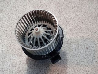 bontott OPEL CROSSLAND X Fűtőmotor (Klímás)