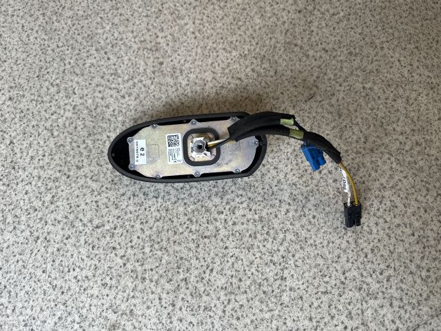 bontott OPEL CROSSLAND X GPS Antenna